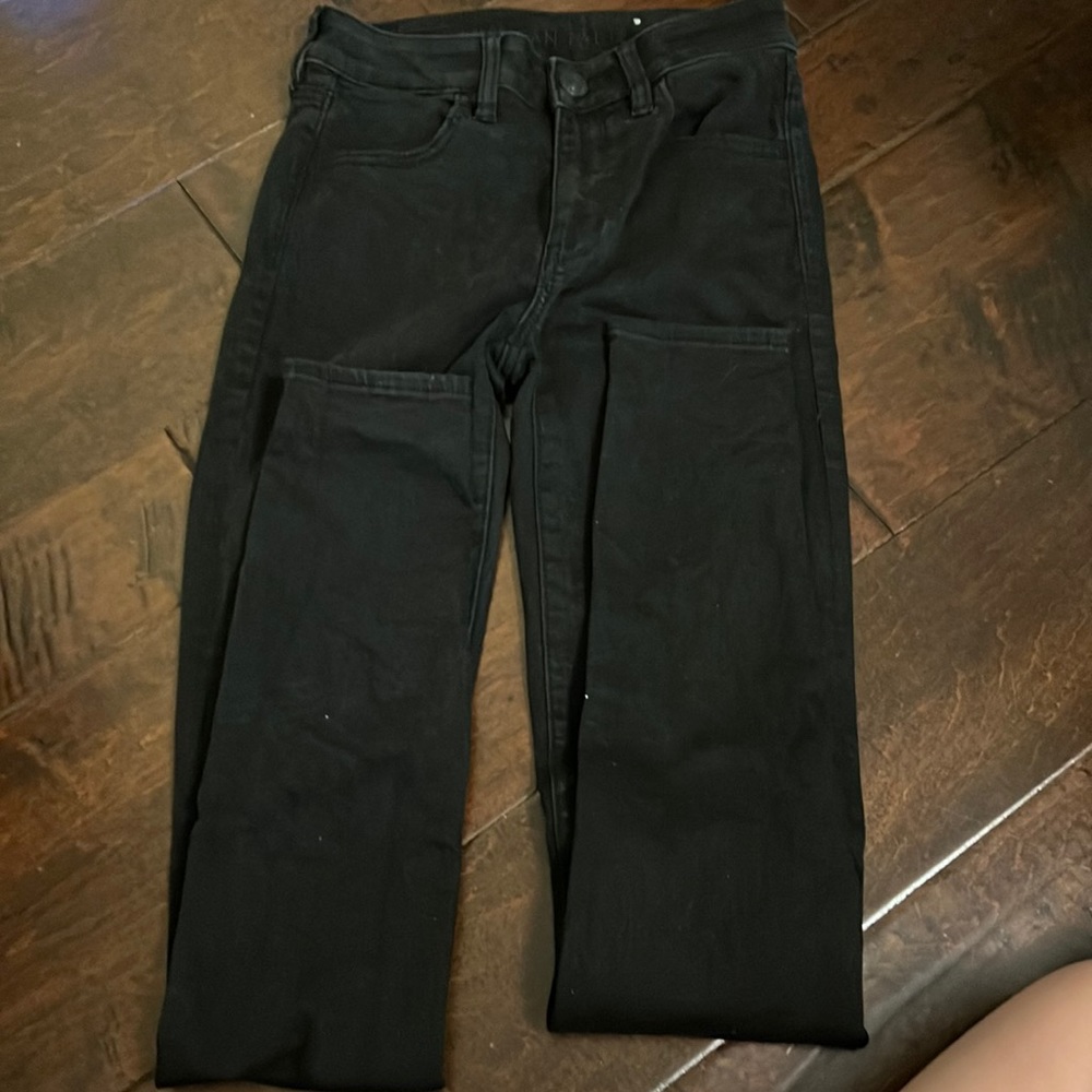 plain black straight leg american eagle jeans
